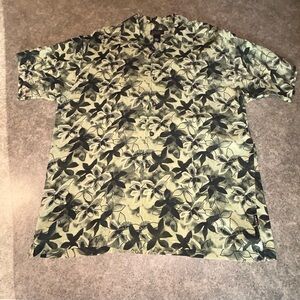 CXS21 Men's Green Black Rayon Button-Up Shirt Short Sleeve Large